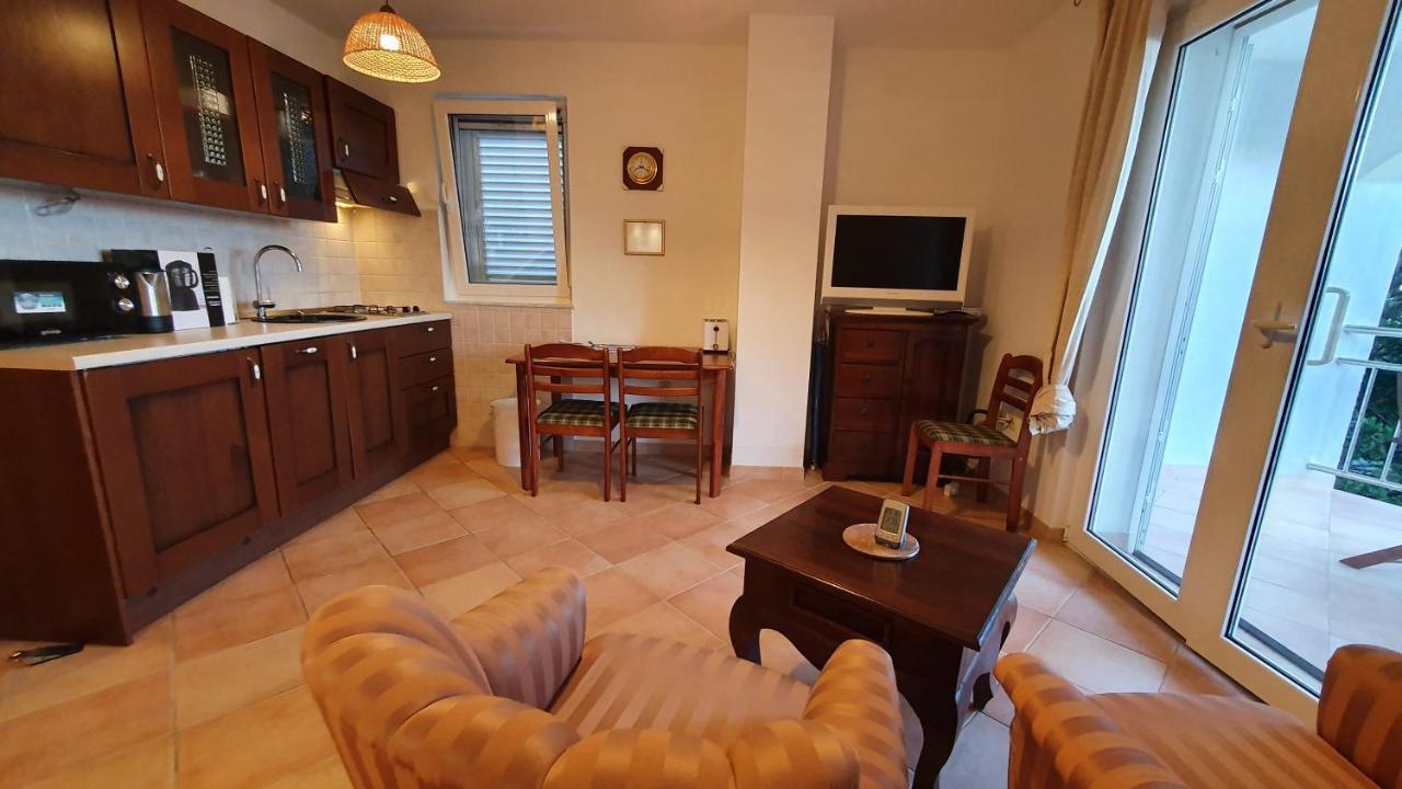 נובי ווינודולסקי Sea Side Apartments 4* מראה חיצוני תמונה